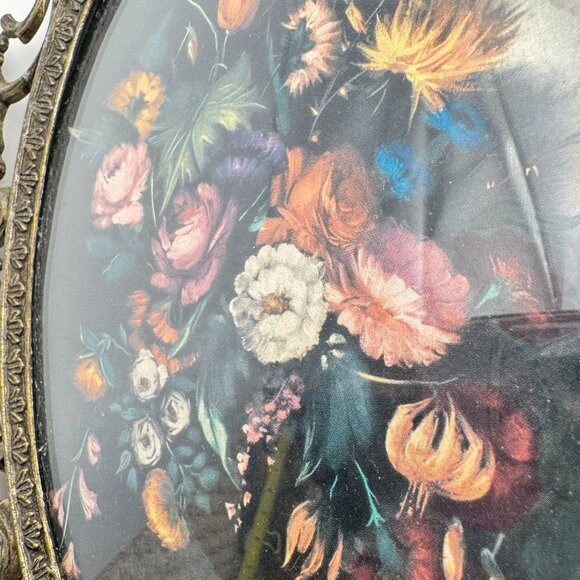 Vintage Brass Oval Floral Picture Frames With Convex Bubble Glass Made In Italy - Picture 14 of 16